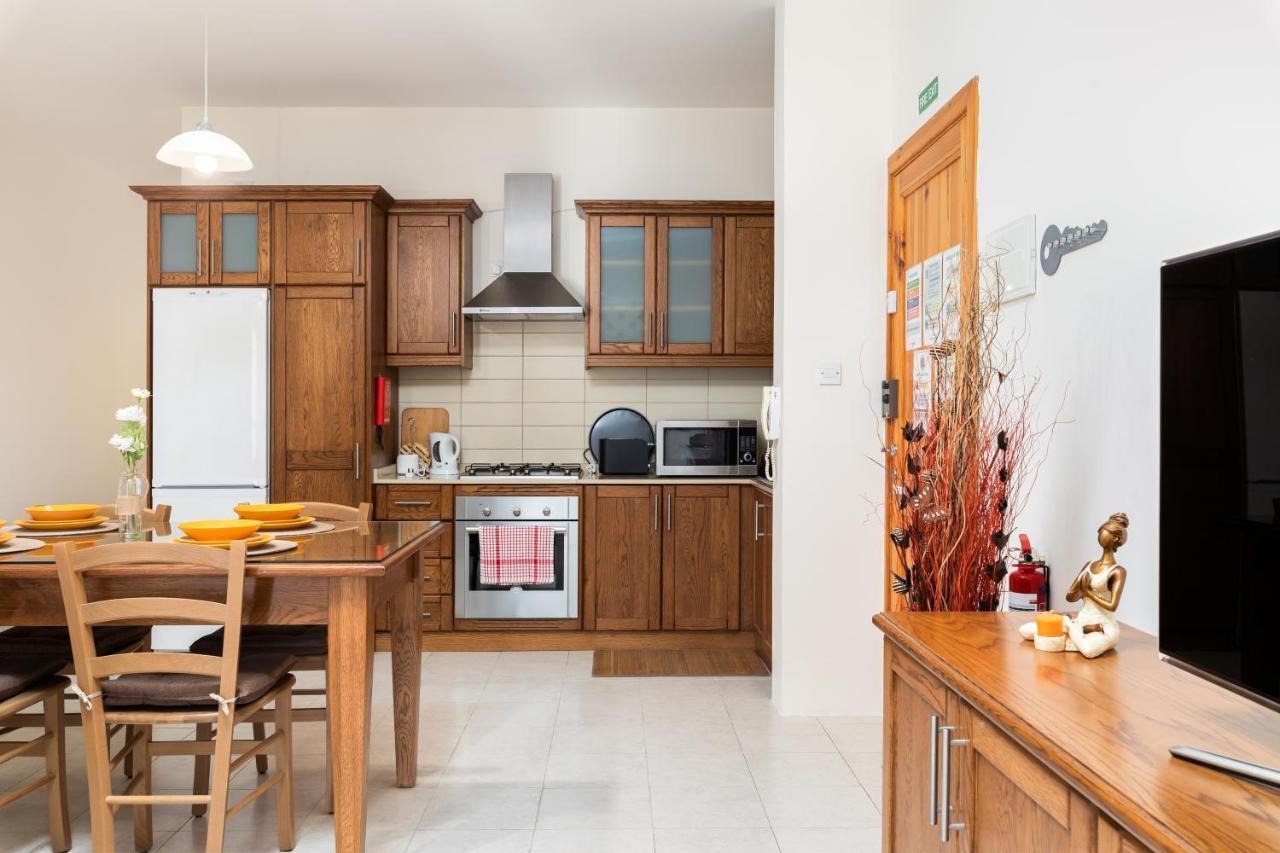 Spacious, Bright & Cosy 2 Bedroom 2 Bathroom Apartment - Msida Uni Heights Екстериор снимка